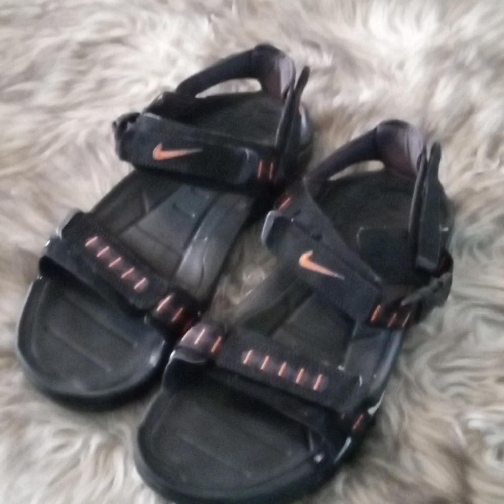 Nike sandals men